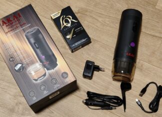 test:-akai-aesp-312-–-espresso-sbalene-na-cesty