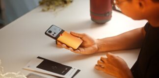 realme-gt5-je-prvni-telefon-na-trhu,-ktery-vam-oficialne-umozni-zmenit-takt-cpu