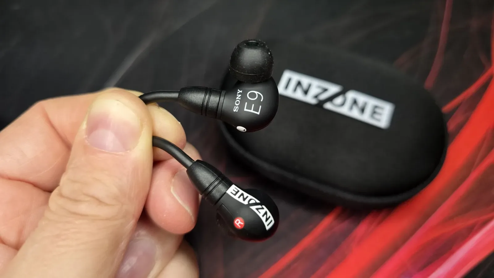 Sony Inzone E9 recenze