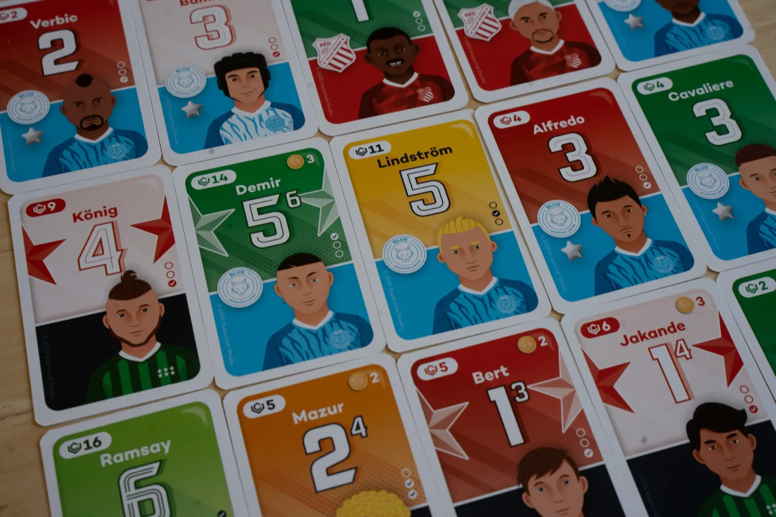 Superclub Rivalové deskovka recenze