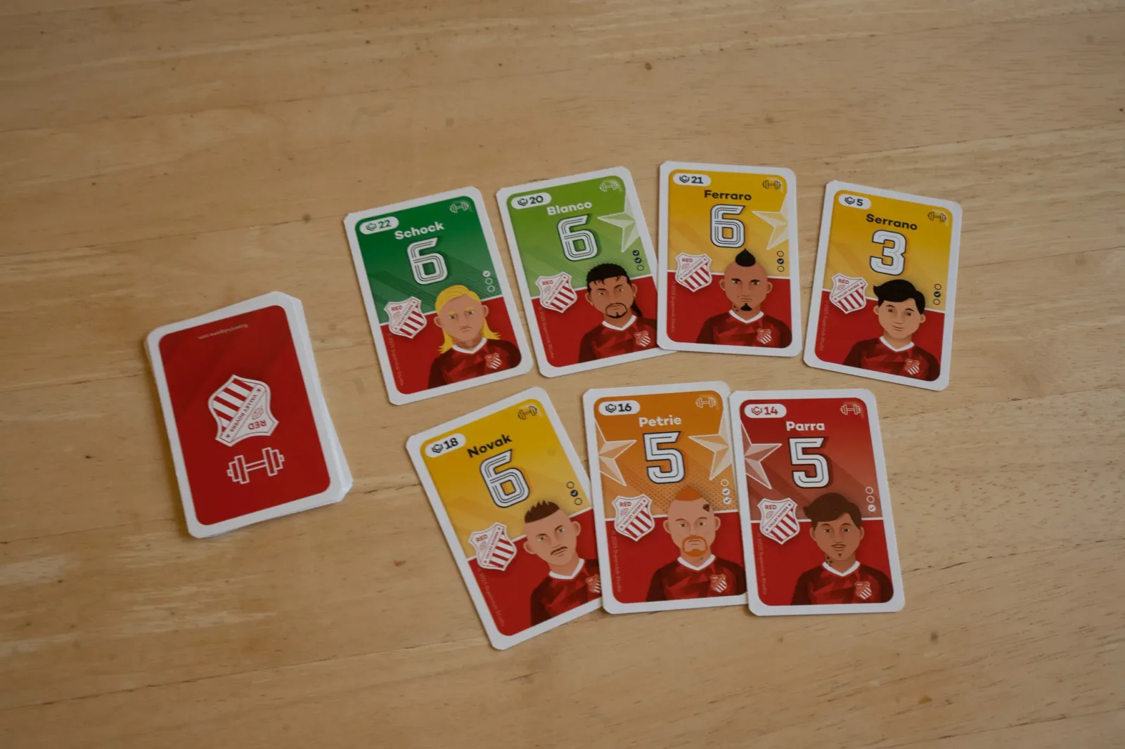 Superclub Rivalové deskovka recenze