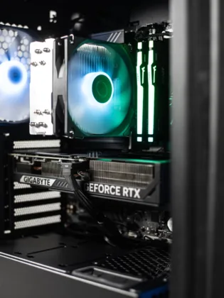 galerie3 gigabyte nvidia lynx xmas25