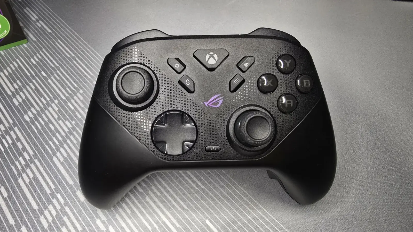 ASUS ROG Raikiri II Xbox Wireless recenze