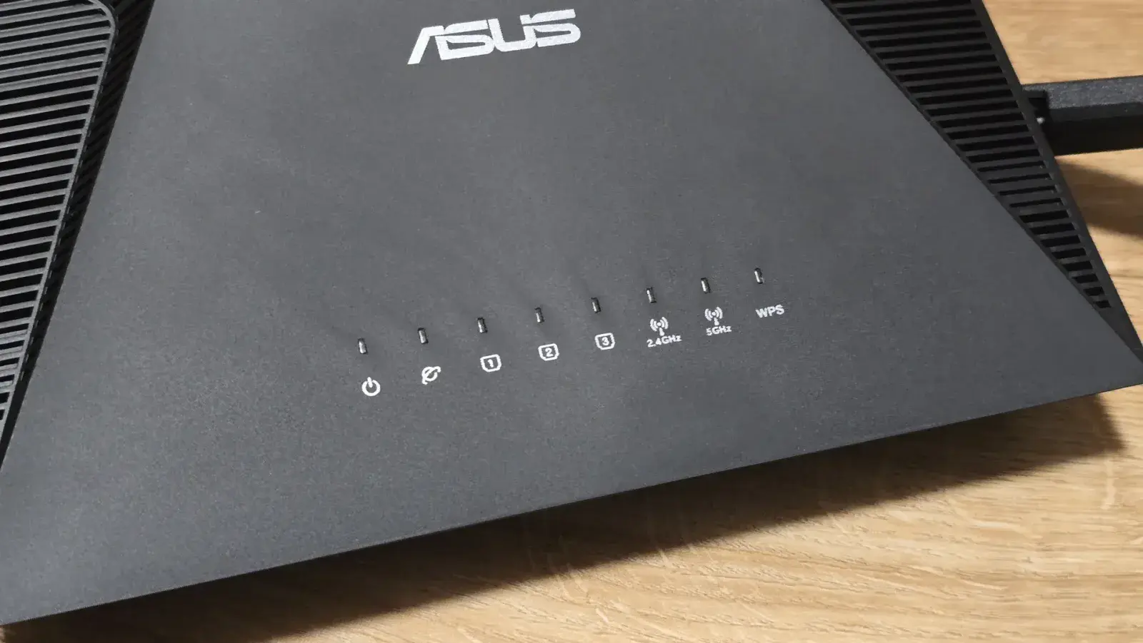 ASUS RT-AX52 Pro recenze