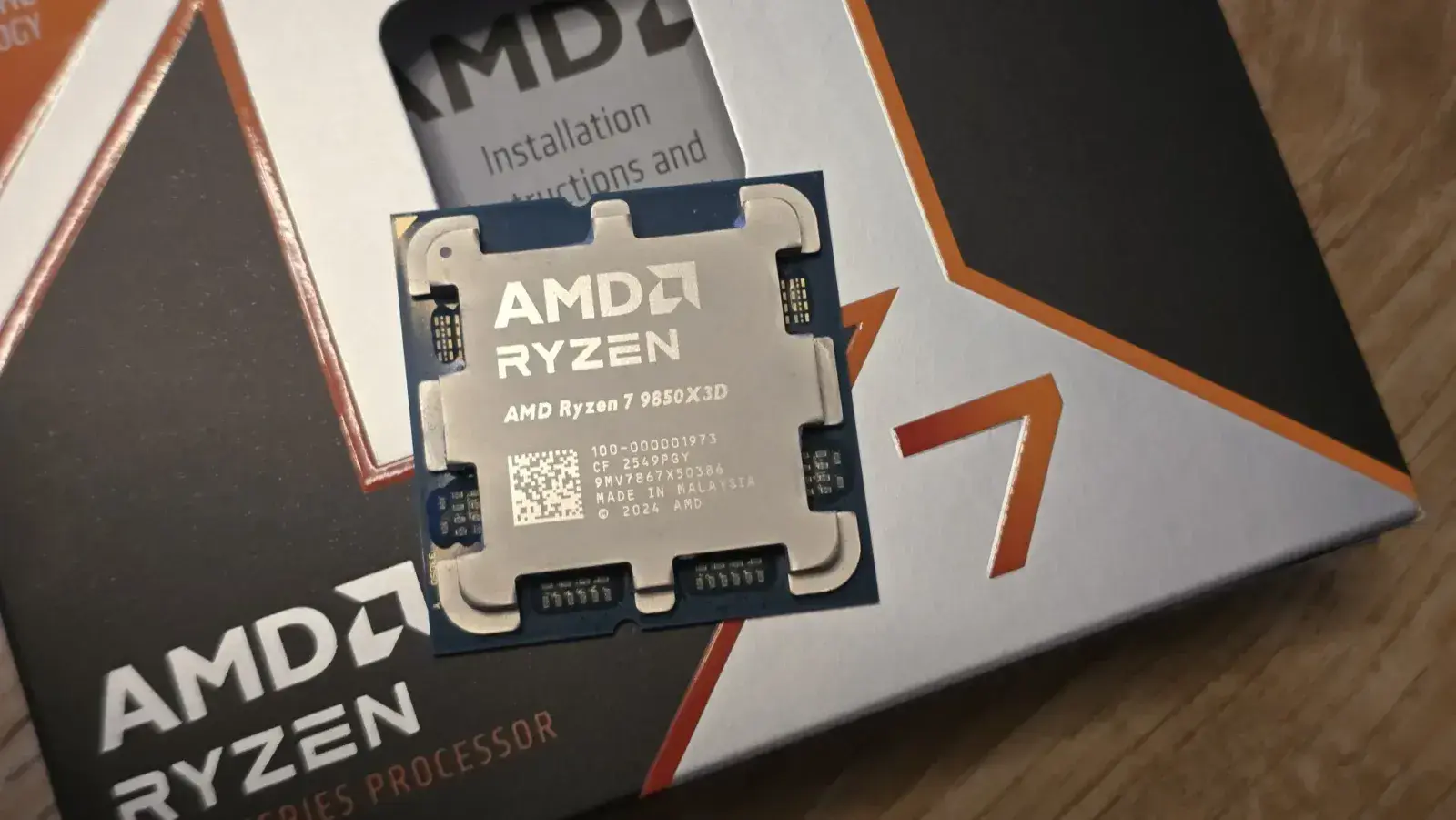 RECENZE: ASUS TUF Gaming X870-Pro WiFi7 W Neo - Skvělý základ pro nejnovější Ryzen 11 AMD Ryzen 7 9850X3D