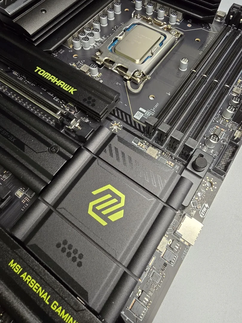 RECENZE: MSI MAG Z890 Tomahawk WIFI II - Silná deska pro náročné 11 MSI MAG Z890 Tomahawk WIFI II recenze