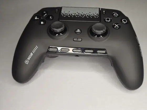 Scuf Omega gamepad recenze