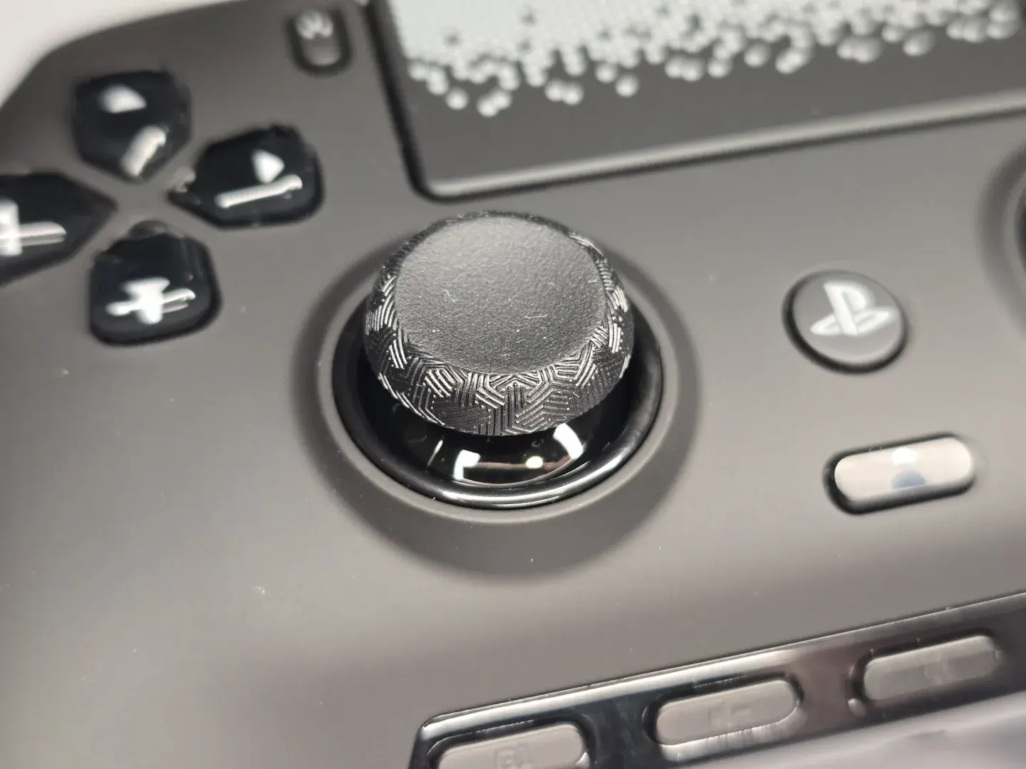 RECENZE: Scuf Omega - Pro hráče, kteří chtějí víc 8 Scuf Omega gamepad recenze