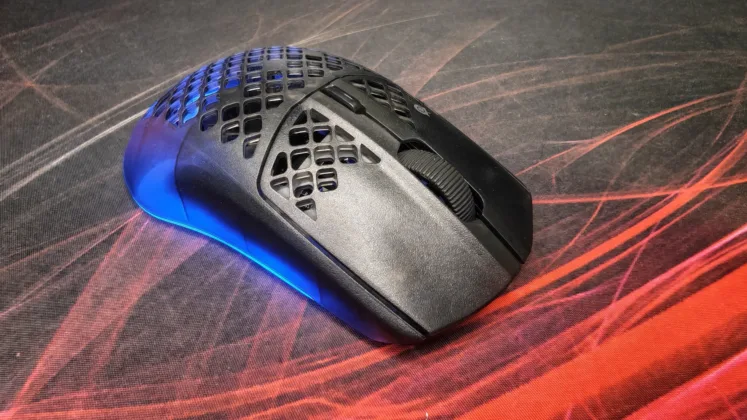 SteelSeries Aerox 3 Wireless Gen 2 recenze my&scaron;