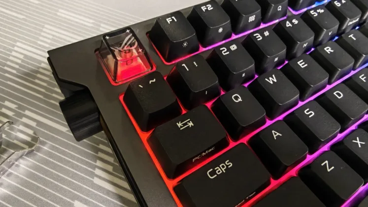 ASUS ROG Strix Morph 96 Wireless kl&aacute;vesnice recenze