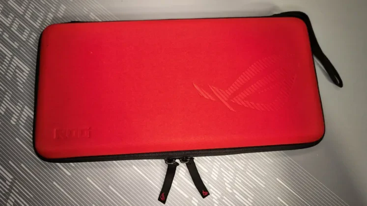 ASUS ROG Falchion ACE 75 HE Recenze
