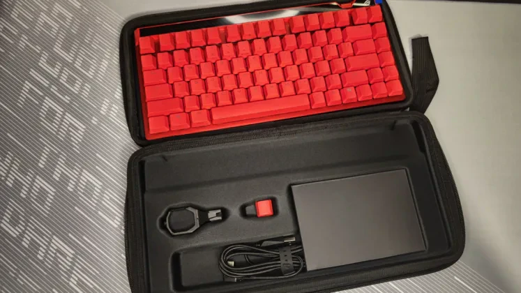 ASUS ROG Falchion ACE 75 HE Recenze