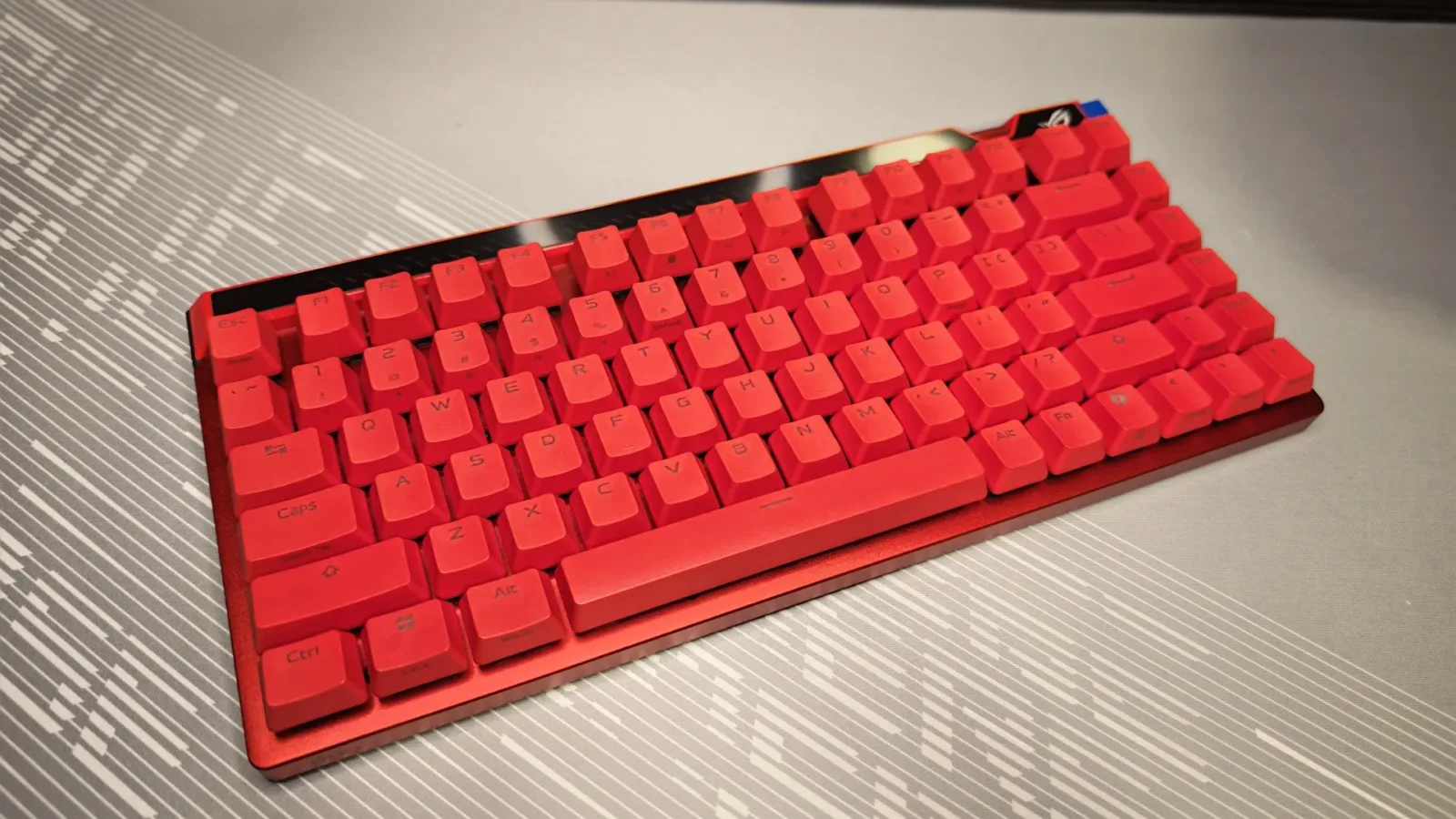 ASUS ROG Falchion ACE 75 HE Recenze