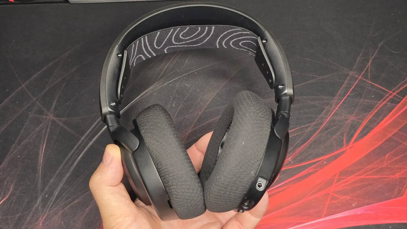 SteelSeries Arctis Nova 3 Wireless recenze