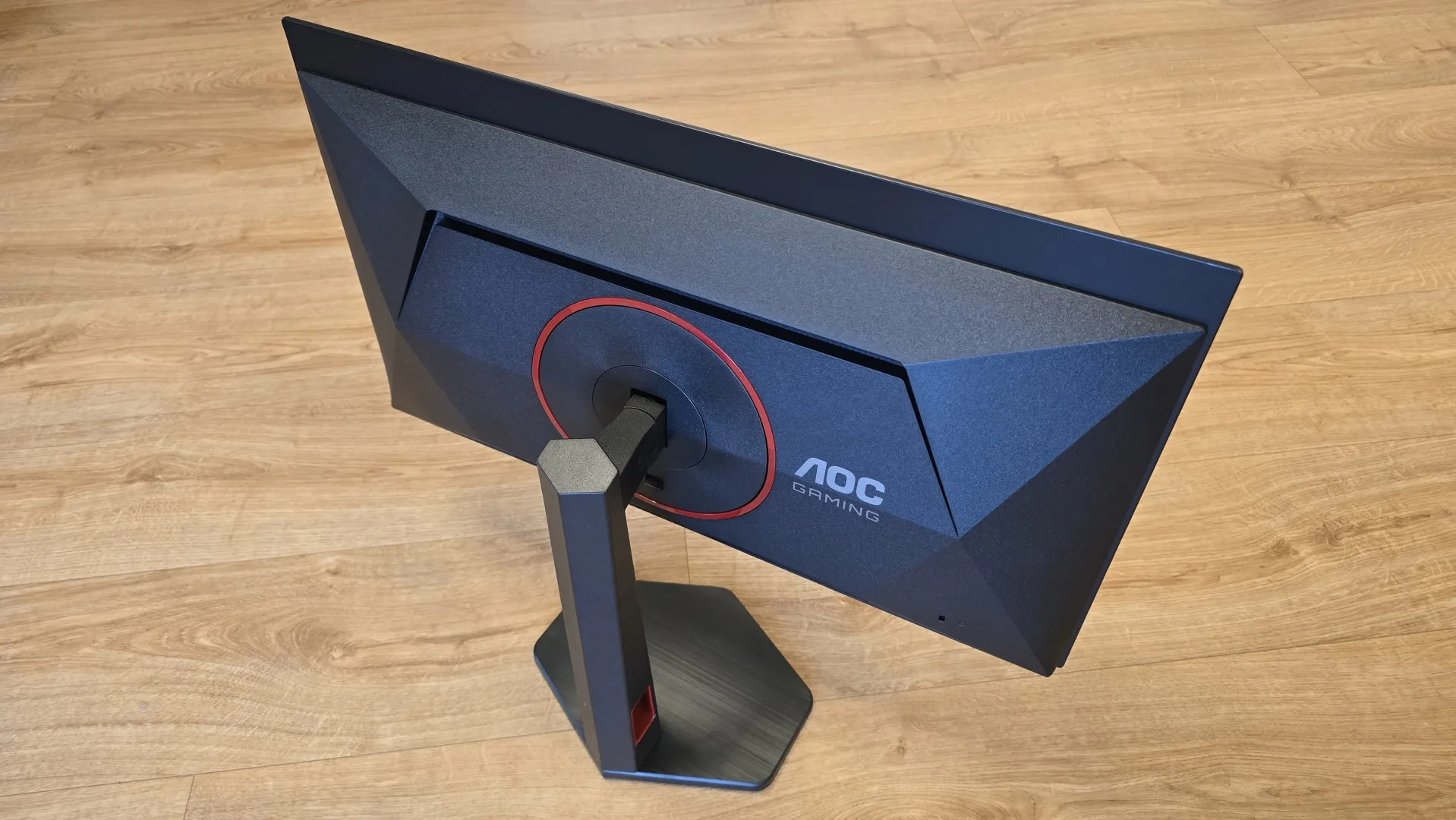 RECENZE: AOC Q27G4ZDR - OLED monitor za pár korun 2 AOC Q27G4ZDR recenze