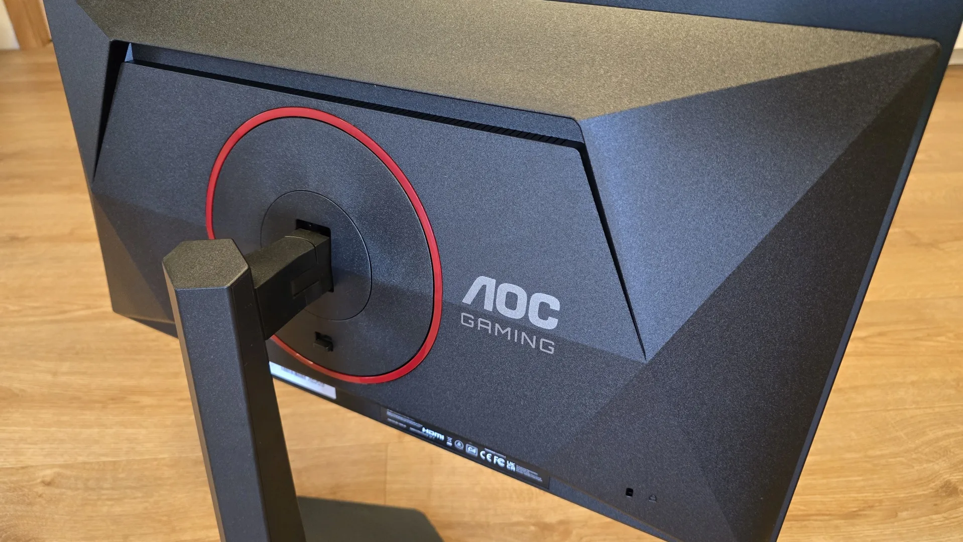 RECENZE: AOC Q27G4ZDR - OLED monitor za pár korun 3 AOC Q27G4ZDR recenze
